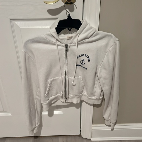 Brandy Melville Tops - Brandy Melville Cropped sweatshirt